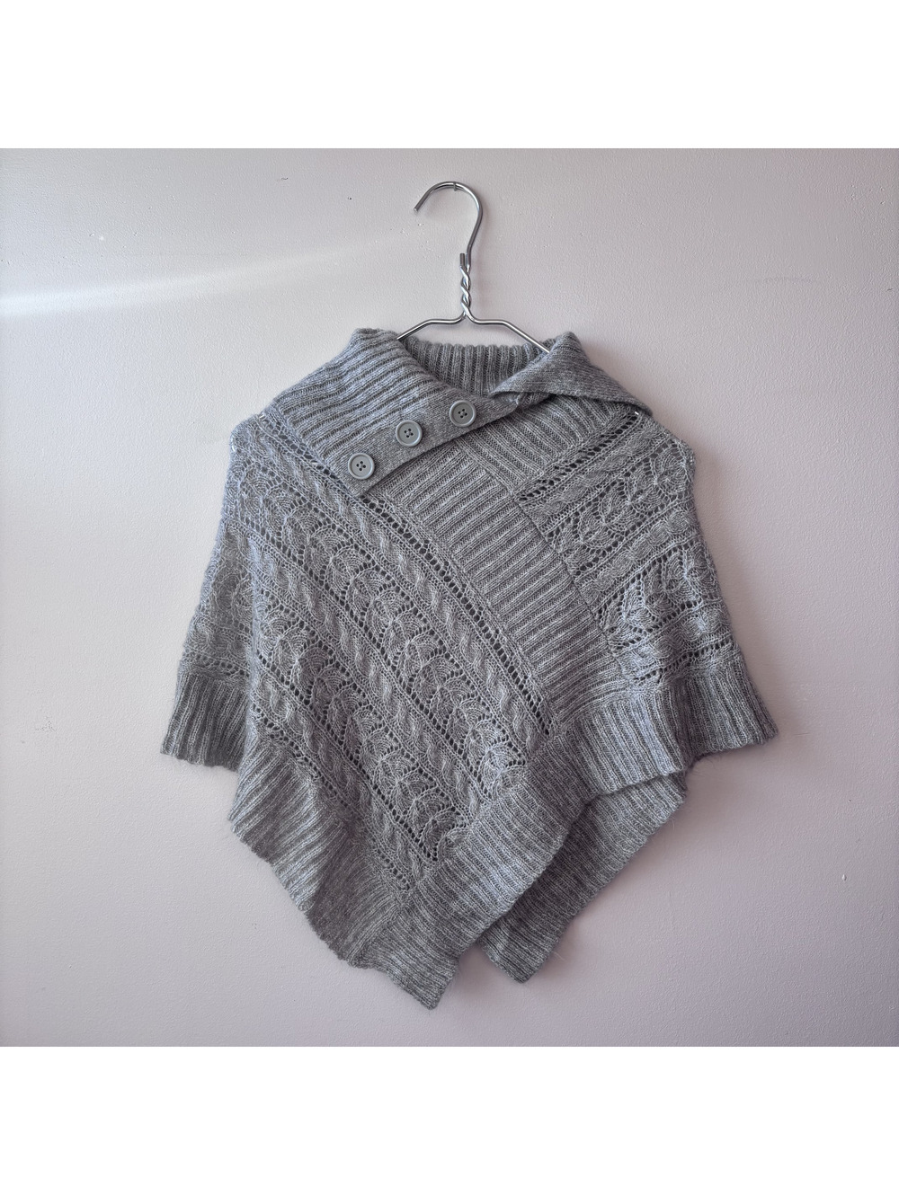Arizona Jean Co. Gray Knit Button-Up Poncho Sweater Medium